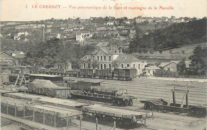 CPA FRANCE 71 " Le Creusot, Vue panoramique de la gare et montagne de la Marolle".