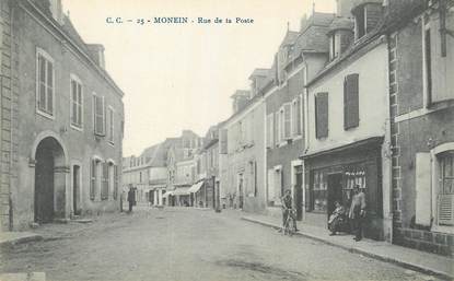 CPA FRANCE 64 " Monein, Rue de la Poste".