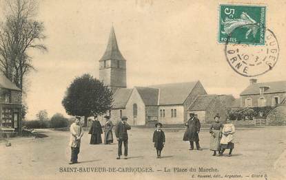 CPA FRANCE 61 "St Sauveur de Carrouges, La place du marché".
