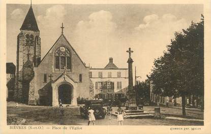 CPA FRANCE 91 "Bièvres, Place de l'église"