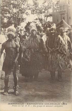 CPA FRANCE 13 "Marseille, Exposition coloniale de 1922, Un groupe de danseurs Sénégalais".