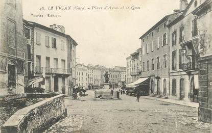 CPA FRANCE 30 "Le Vigan, Place d'Assas et les quais"