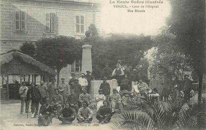 CPA FRANCE 70 "Vesoul, Cour de l'Hôpital, les blessés".
