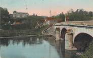 70 Haute SaÔne CPA FRANCE 70 "Montbozon, Le grand pont et le château".