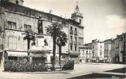 34 Herault CPSM FRANCE 34 " Pézenas, Place de la République".