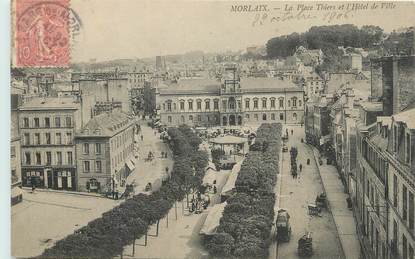 CPA FRANCE 29 "Morlaix, La place Thiers et l'Hôtel de Ville".