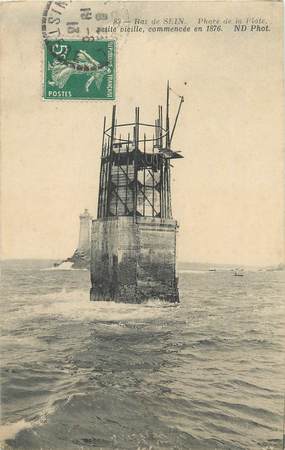 CPA FRANCE 29 " Ile de Sein, Phare de la Plate". / PHARE