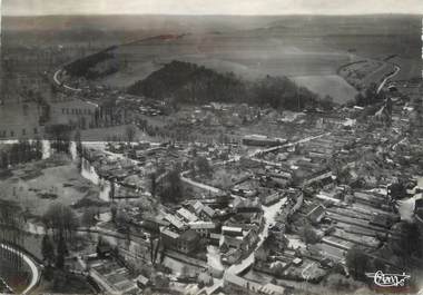 CPSM FRANCE 27 "Ivry la Bataille, Vue panoramique aérienne".