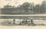 63 Puy De DÔme CPA FRANCE 63 "Clermont Ferrand, Laveuses sur l'allier au Pont de Cournon".