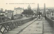 63 Puy De DÔme CPA FRANCE 63 "Coudes, La passerelle du pont suspendu".