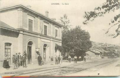 CPA FRANCE 63 "Coudes, La gare".