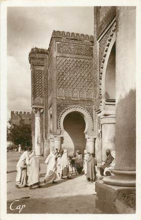 CPSM MAROC "Meknès, autour de Bab Mansour"