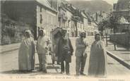 63 Puy De DÔme CPA FRANCE 63 ' Le Mont Doré, Baigneurs, retour du bain".