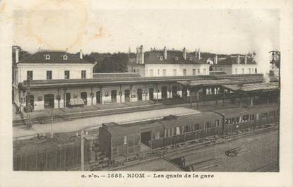 CPA FRANCE 63 " Riom, Les quais de la gare".