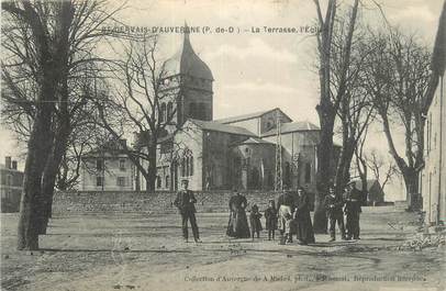 CPA FRANCE 63 " St Gervais d'Auvergne, La terrasse, l'église".