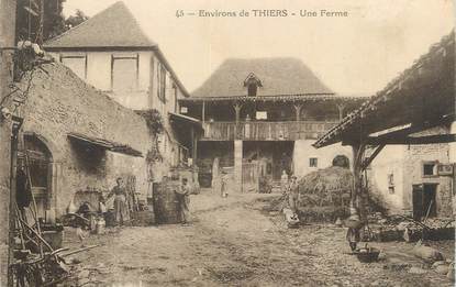 CPA FRANCE 63 " Environ de Thiers, Une ferme".