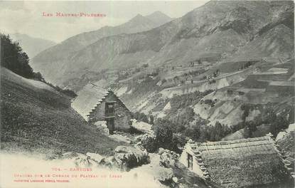 CPA FRANCE 65 " Barèges, Granges sur le chemin du plateau du Lienz".