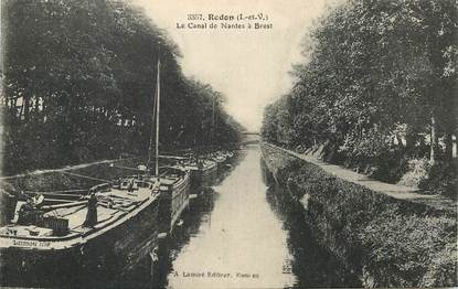 CPA FRANCE 35 "Redon, le canal de Nantes à Brest" / PÉNICHE / BATELLERIE 