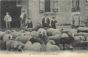 65 Haute PyrÉnÉe CPA FRANCE 65 " Lourdes, Bergers des Pyrénées".