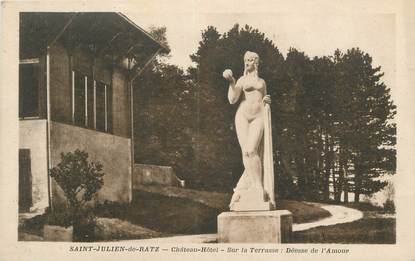 CPA FRANCE 74 "St Julien de Ratz, Château Hôtel, sur la terrasse la déesse de l'amour".