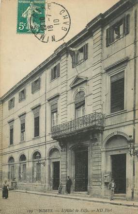 CPA FRANCE 30 "Nîmes,  Hotel de ville"