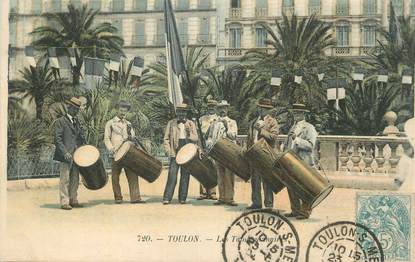 CPA FRANCE 83 " Toulon, Les tambourinaires".