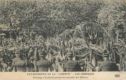 CPA FRANCE 83 " Toulon, Catastrophe de la Liberté, les obsèques".