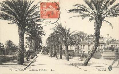 CPA FRANCE 83 " Hyères, L'Avenue Godillot".