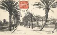 83 Var CPA FRANCE 83 " Hyères, L'Avenue Godillot".