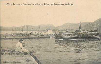 CPA FRANCE 83 "Toulon, Poste des torpilleurs, départ du bâteau des Sablettes".