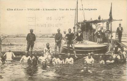 CPA FRANCE 83 "Toulon , L'Escadre vue du bord, la baignade".