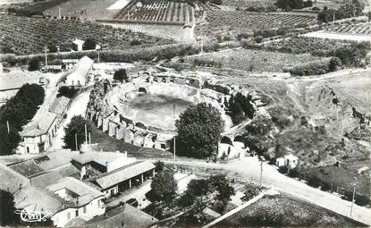 CPSM FRANCE 83 " Fréjus, Les arènes Romaines avant la catastrophe".