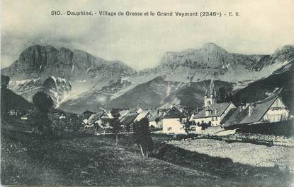 CPA FRANCE 38 "Gresse, Le village et le Grand Veymont".