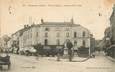 CPA FRANCE 42 "Roanne, Place d'Armes, statue de la Paix"