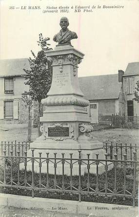 CPA FRANCE 72 " Le Mans, Statue de Edouard de la Boussinière".