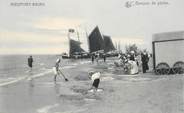 Belgique CPA BELGIQUE "Nieuport Ville, les barques de pêche"