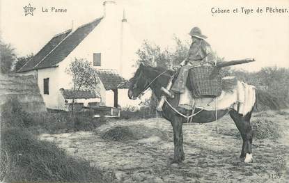 CPA BELGIQUE "La Panne, cabane et type de pêcheur"