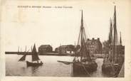 50 Manche CPA FRANCE 50 "St Vaast La Hougue, Le quai Tourville".