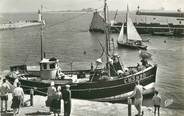 50 Manche CPSM FRANCE 50 "St Vaast la Hougue, L'avant port ".