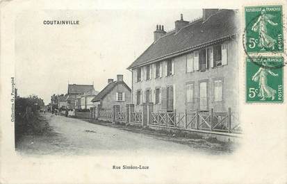 CPA FRANCE 50 " Coutainville, Rue Siméon Luce".