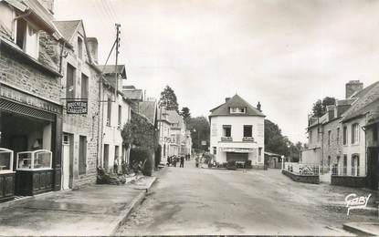 CPSM FRANCE 50 " St Jean Le Thomas, Place Pierre Lejaudet".