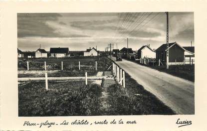 CPSM FRANCE 50 " Pirou Plage, Les chalets route de la mer".