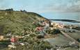 CPSM FRANCE 50 " Carolles - Edenville, Vue d'ensemble et la falaise".