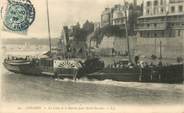 35 Ille Et Vilaine CPA FRANCE 35 "Dinard, Bateau pour Saint Servan"