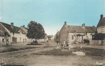 CPA FRANCE 58 " Myennes, La place du bourg".