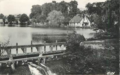 CPSM FRANCE 58 " St Honoré les Bains, L'étang de Seu".