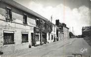 27 Eure CPSM FRANCE 27 " Thuit - Signol, Rue principale, la boulangerie".