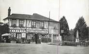 27 Eure CPSM FRANCE 27 " Toutainville, Café restaurant tabac Les Routiers".