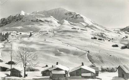 CPSM FRANCE 74 " Le Grand Bornand, Le Chinaillon, Téléski et vue générale des pistes".