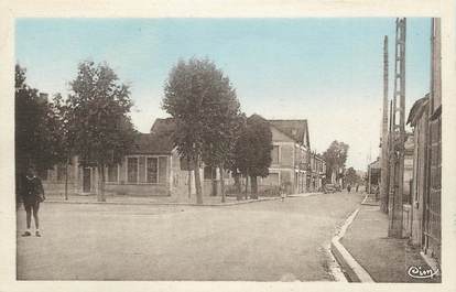 CPA FRANCE 24 " St Astier, Rue Jules Ferry".